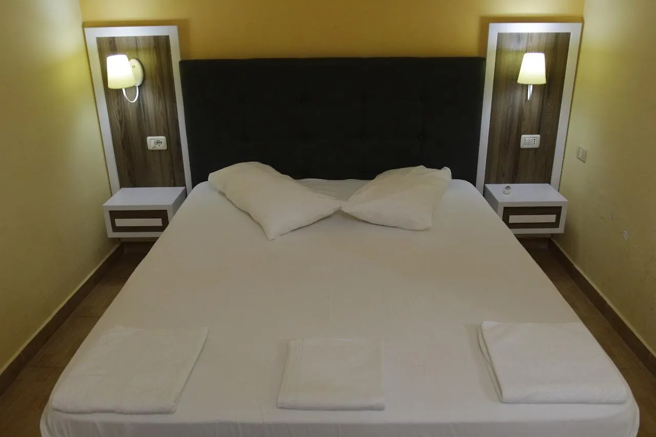 Star Hotel Selita e Vogel 2*,